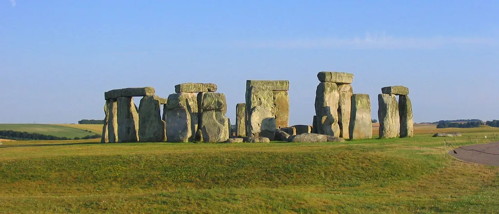 A Day Trip to Stonehenge from London: A Complete Guide